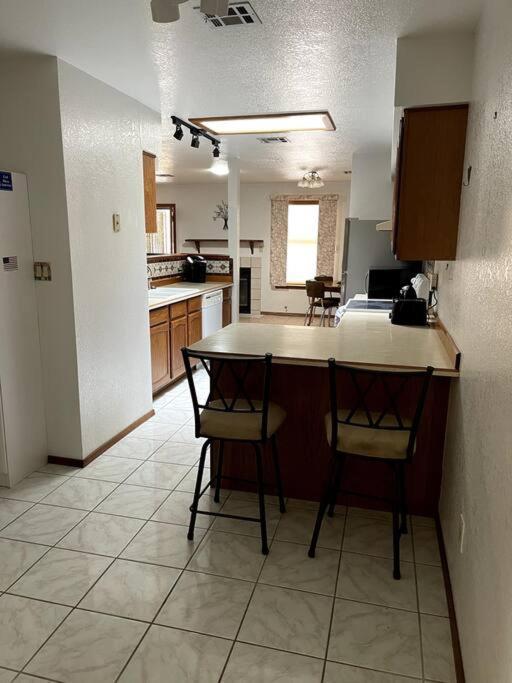 Townhouse, Two Car Garage, Fireplace Back Yard Las Cruces Bagian luar foto