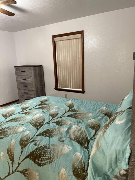 Townhouse, Two Car Garage, Fireplace Back Yard Las Cruces Bagian luar foto