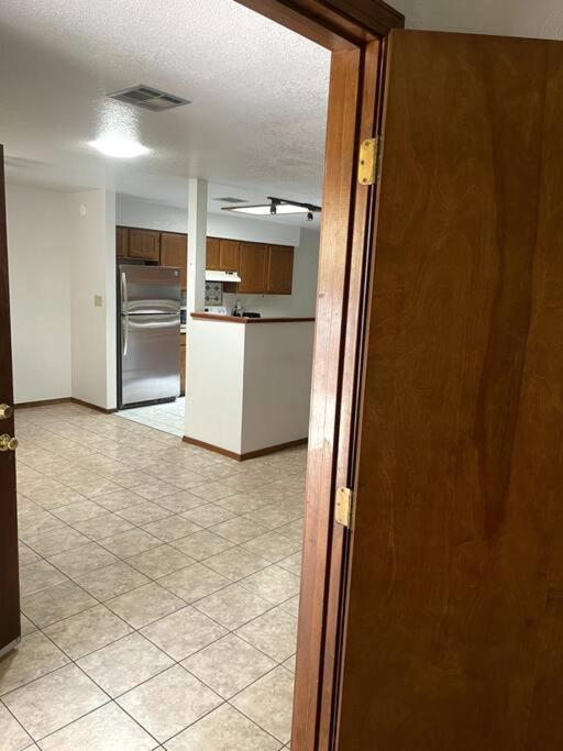 Townhouse, Two Car Garage, Fireplace Back Yard Las Cruces Bagian luar foto