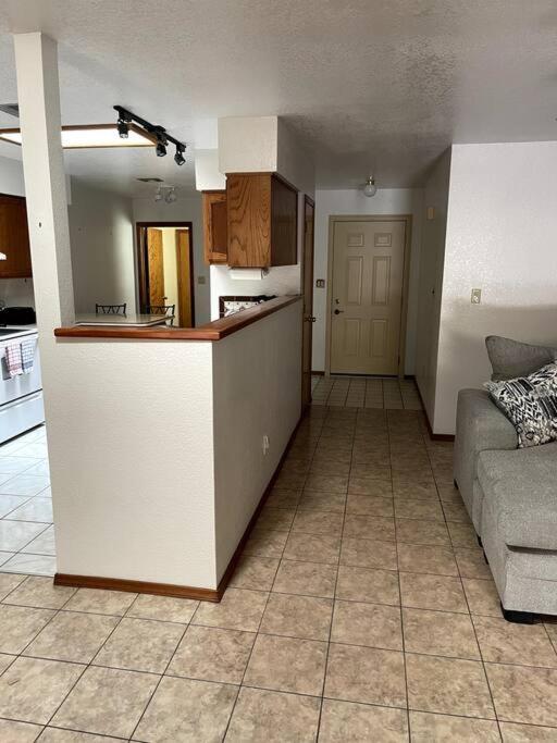 Townhouse, Two Car Garage, Fireplace Back Yard Las Cruces Bagian luar foto